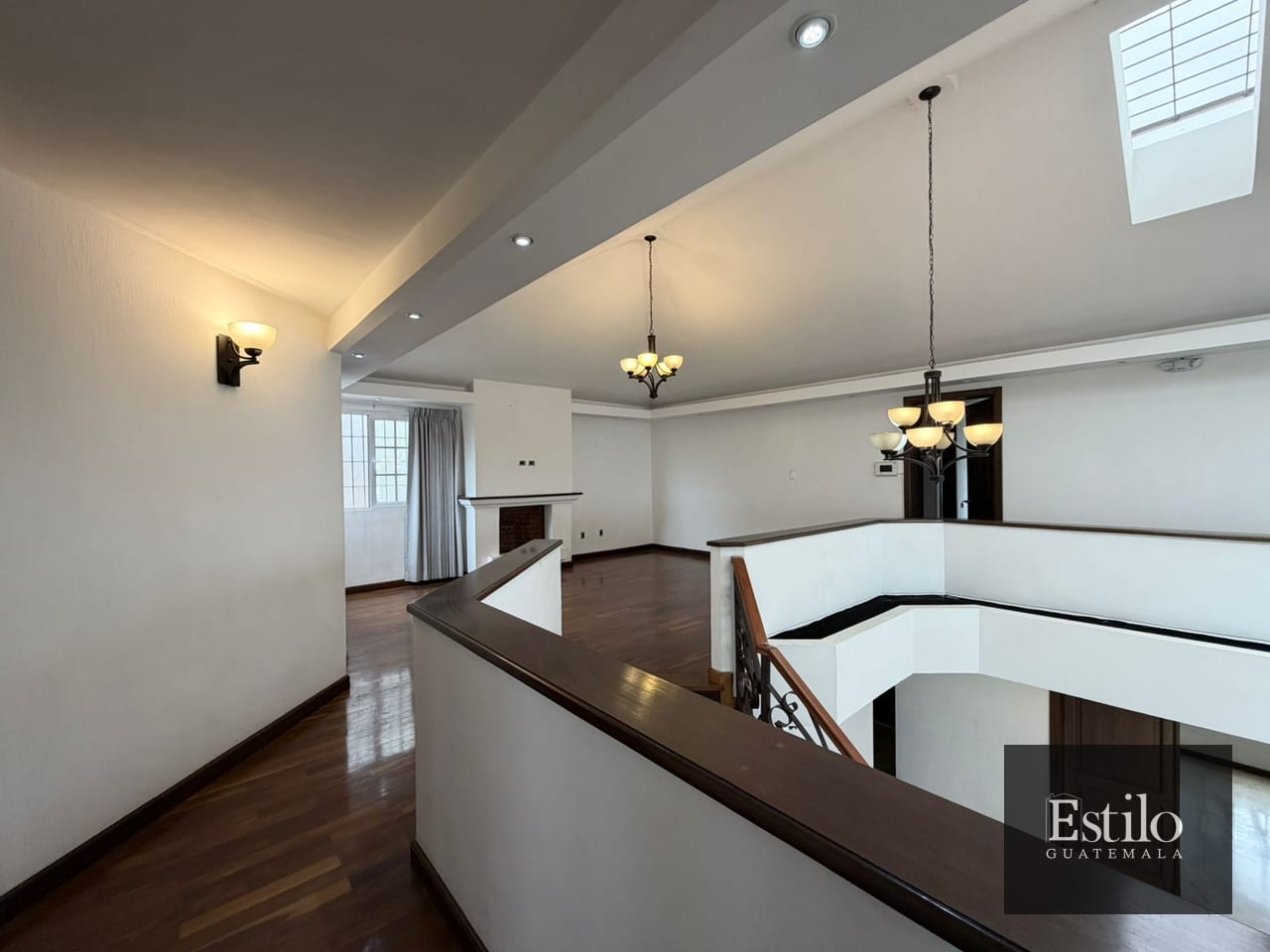 PRECIOSA CASA EN RENTA ZONA 16 — Casa en Alquiler en Zona 16, Guatemala, Ciudad — foto 7 de 17