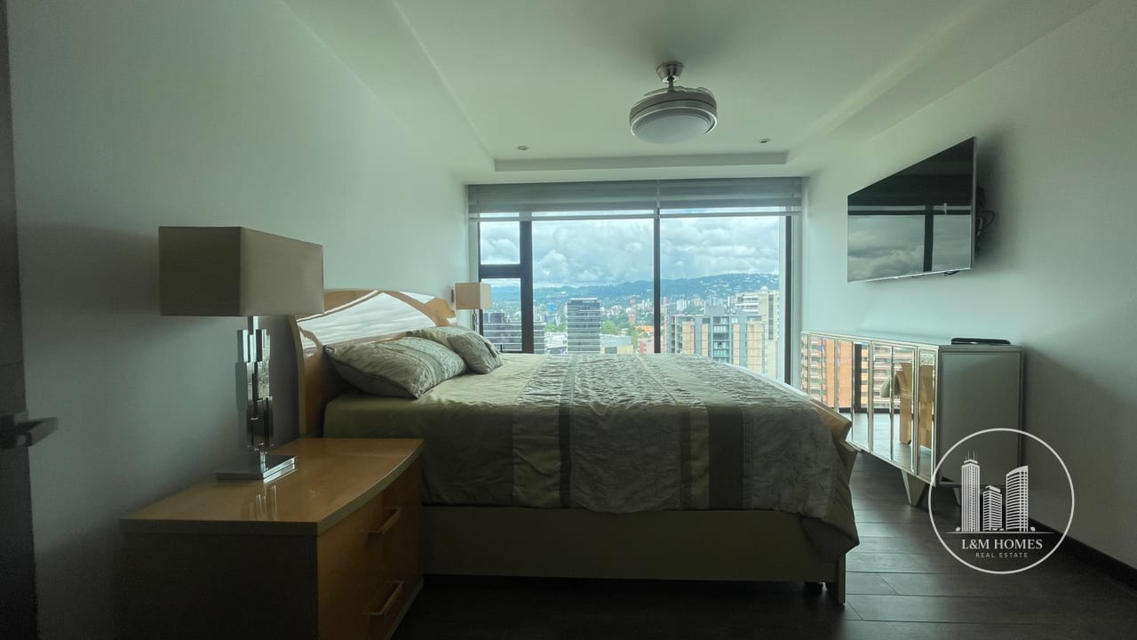 Lindo Apartamento amueblado zona 10 — Apartamento en Alquiler en Zona 10, Guatemala, Ciudad — foto 6 de 9
