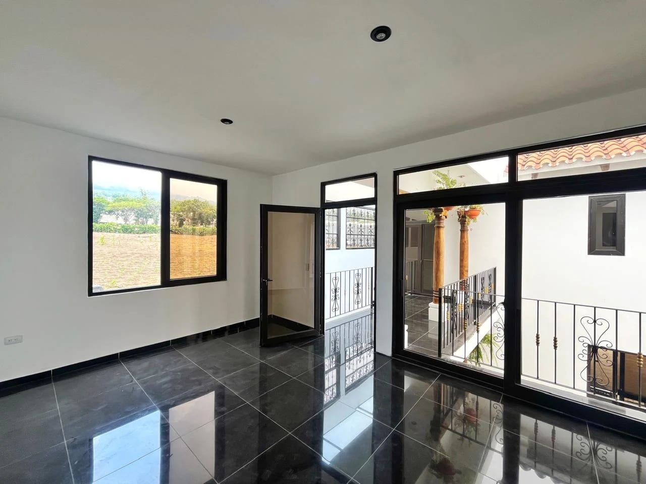 Villa Magna Cansa en venta a minutos de Antigua Guatemala — Casa en Venta en Antigua, Sacatepéquez — foto 9 de 10