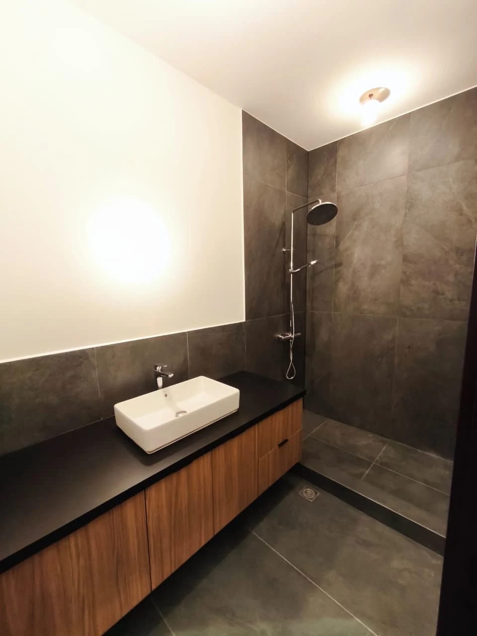 đĄ *PARA ESTRENAR APARTAMENTO EN NOGALES CAYALĂ Z16* â Apartamento en Venta en Nogales de CayalĂĄ, Zona 16, Guatemala, Ciudad â foto 9 de 11