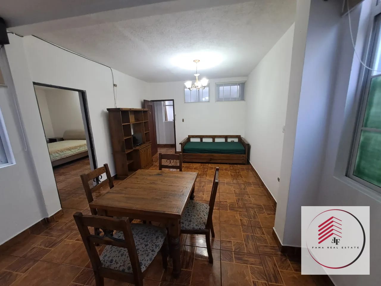 Alquiler de apartamento de una habitación en Oakland zona 10 a una cuadra de Oakland mall — Casa en Alquiler en Zona 10, Guatemala, Ciudad — foto 2 de 12