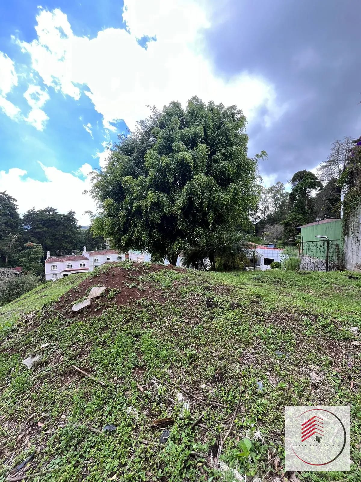 *TERRENO EN CONDOMINIO LOS MANZANOS UBICADO EN CARRETERA A El SALVADOR* Km 16.5 Entrada a Olmeca ( Lote 23) — Terreno en Venta en Los Manzanos, Carretera a El Salvador, Guatemala, Ciudad — foto 5 de 6
