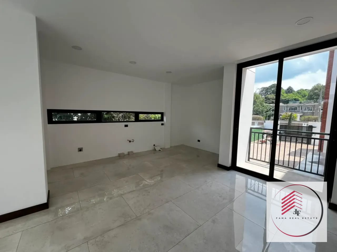 Venta de casa de lujo en Arrazola I carretera al salvador — Casa en Venta en Arrazola I, Carretera a El Salvador, Guatemala, Ciudad — foto 17 de 17