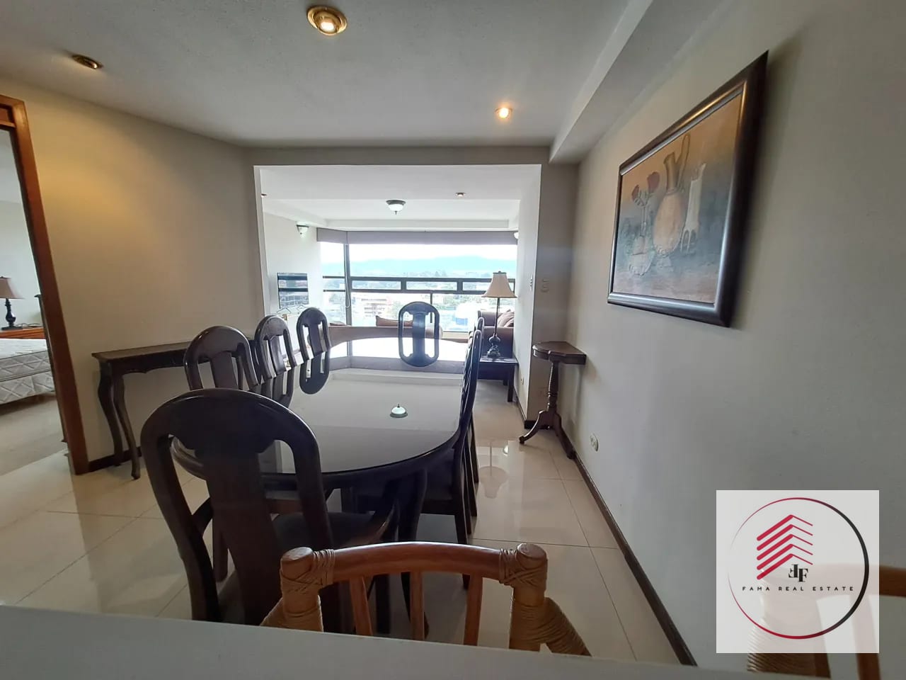 SE RENTA APARTAMENTO AMUEBLADO EN ZONA 9 EN EDIFICIO ALAMEDA — Apartamento en Alquiler en Zona 9, Guatemala, Ciudad — foto 3 de 14