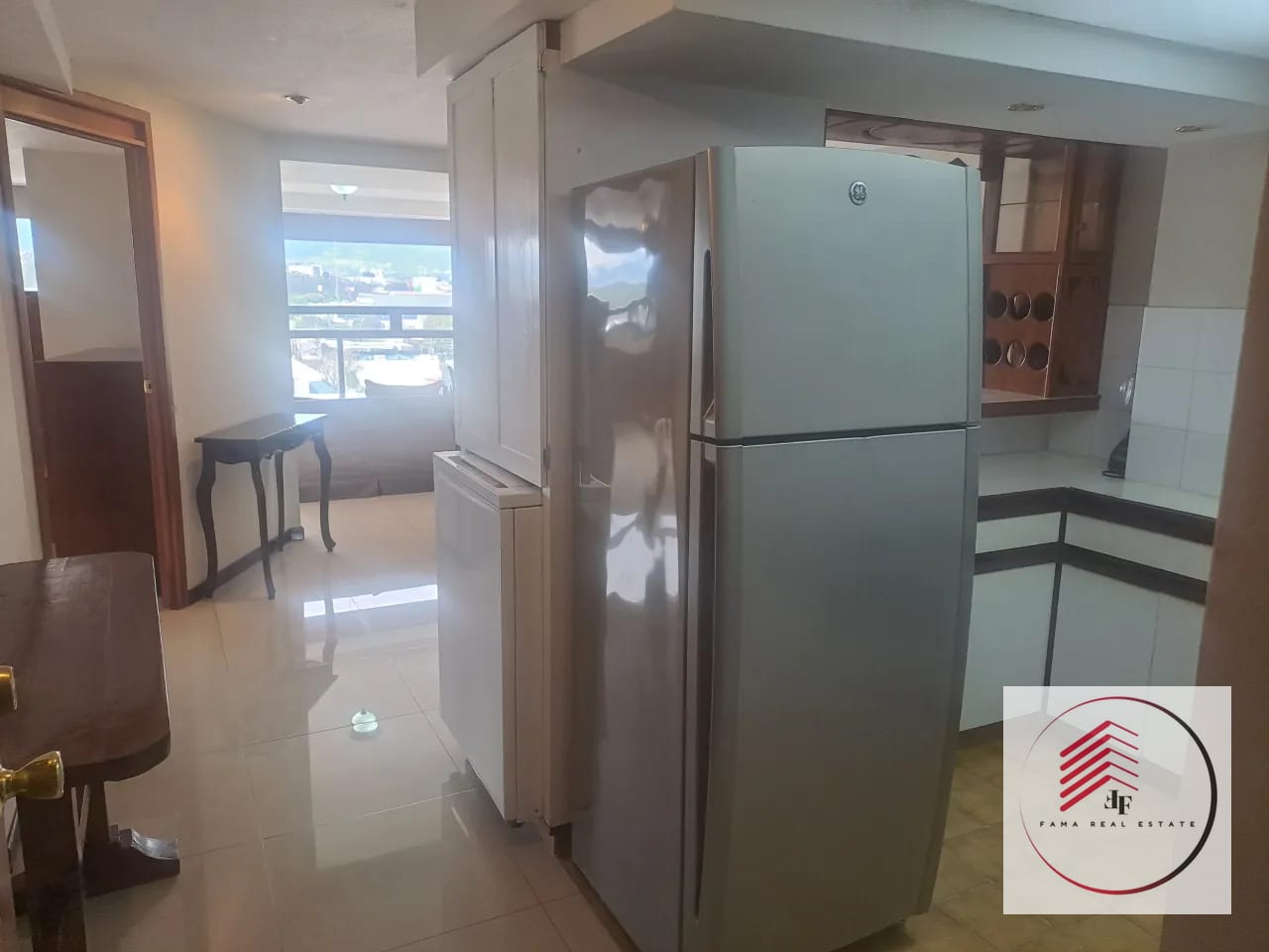 SE RENTA APARTAMENTO AMUEBLADO EN ZONA 9 EN EDIFICIO ALAMEDA — Apartamento en Alquiler en Zona 9, Guatemala, Ciudad — foto 11 de 14