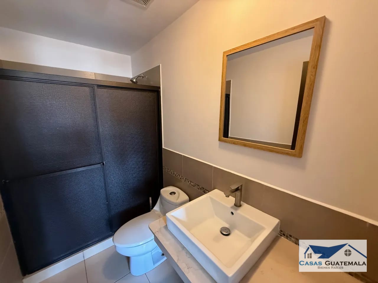 Apartamento en renta Amueblado Z. 14 cerca Euplaza — Apartamento en Alquiler en Catania, Zona 14, Guatemala, Ciudad — foto 13 de 14