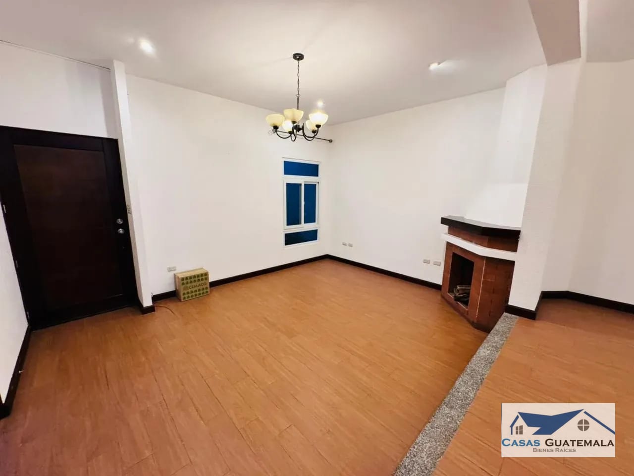 Casa en Venta km. 16.5 Carr. al Salvador Ingreso Olmeca — Casa en Venta en Bosques de Arrazola, Carretera a El Salvador, Guatemala, Ciudad — foto 11 de 17