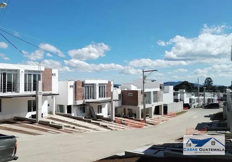 Vendo Casa Carr. al Salvador Cruce a Olmeca — Casa en Venta en Carretera a El Salvador, Guatemala, Ciudad — foto 1 de 16