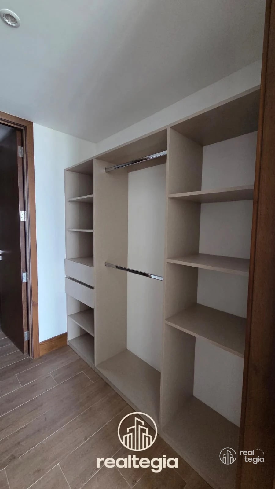 APARTAMENTO EN GUARA ZONA 15 — Apartamento en Alquiler en Zona 15, Guatemala, Ciudad — foto 14 de 17