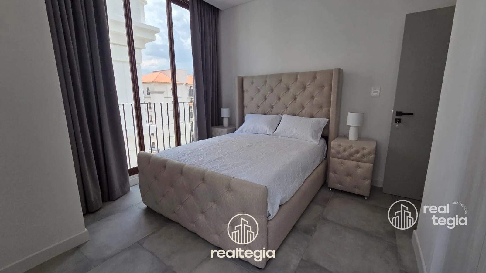 APARTAMENTO EN ANTARES DE CAYALÁ ZONA 16 — Apartamento en Alquiler en Zona 16, Guatemala, Ciudad — foto 6 de 8