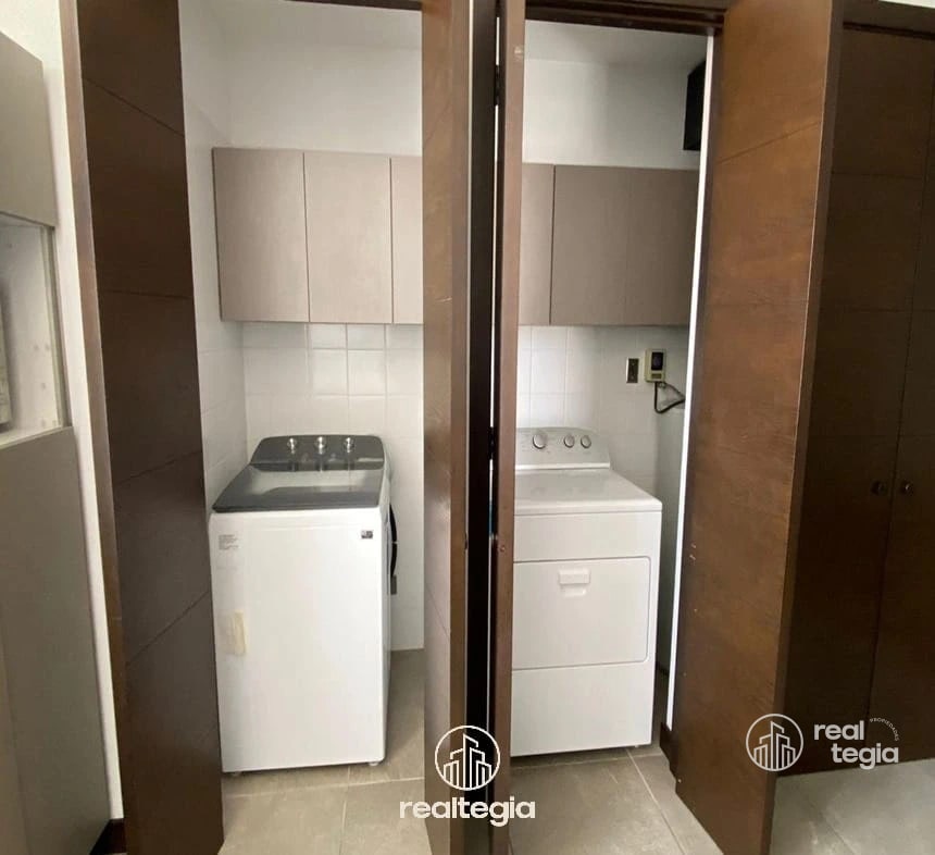 APARTAMENTO MAGNOLIAS DE CAYALÁ ZONA 16 — Apartamento en Alquiler en Zona 16, Guatemala, Ciudad — foto 5 de 10