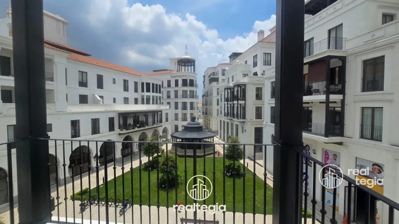 APARTAMENTO LIRIOS DE CAYALÁ ZONA 16 — Apartamento en Alquiler en Zona 16, Guatemala, Ciudad — foto 3 de 9