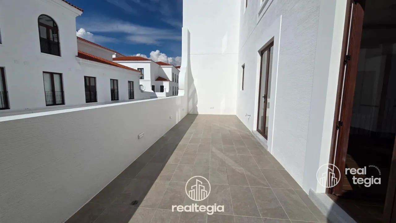 APARTAMENTO EN LIRIOS DE CAYALÁ ZONA 16 — Apartamento en Alquiler en Zona 16, Guatemala, Ciudad — foto 14 de 14