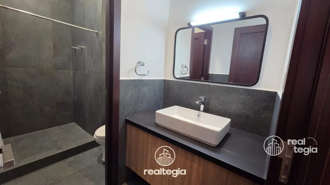 APARTAMENTO NOGALES DE CAYALÁ ZONA 16 — Apartamento en Venta en Zona 16, Guatemala, Ciudad — foto 15 de 17