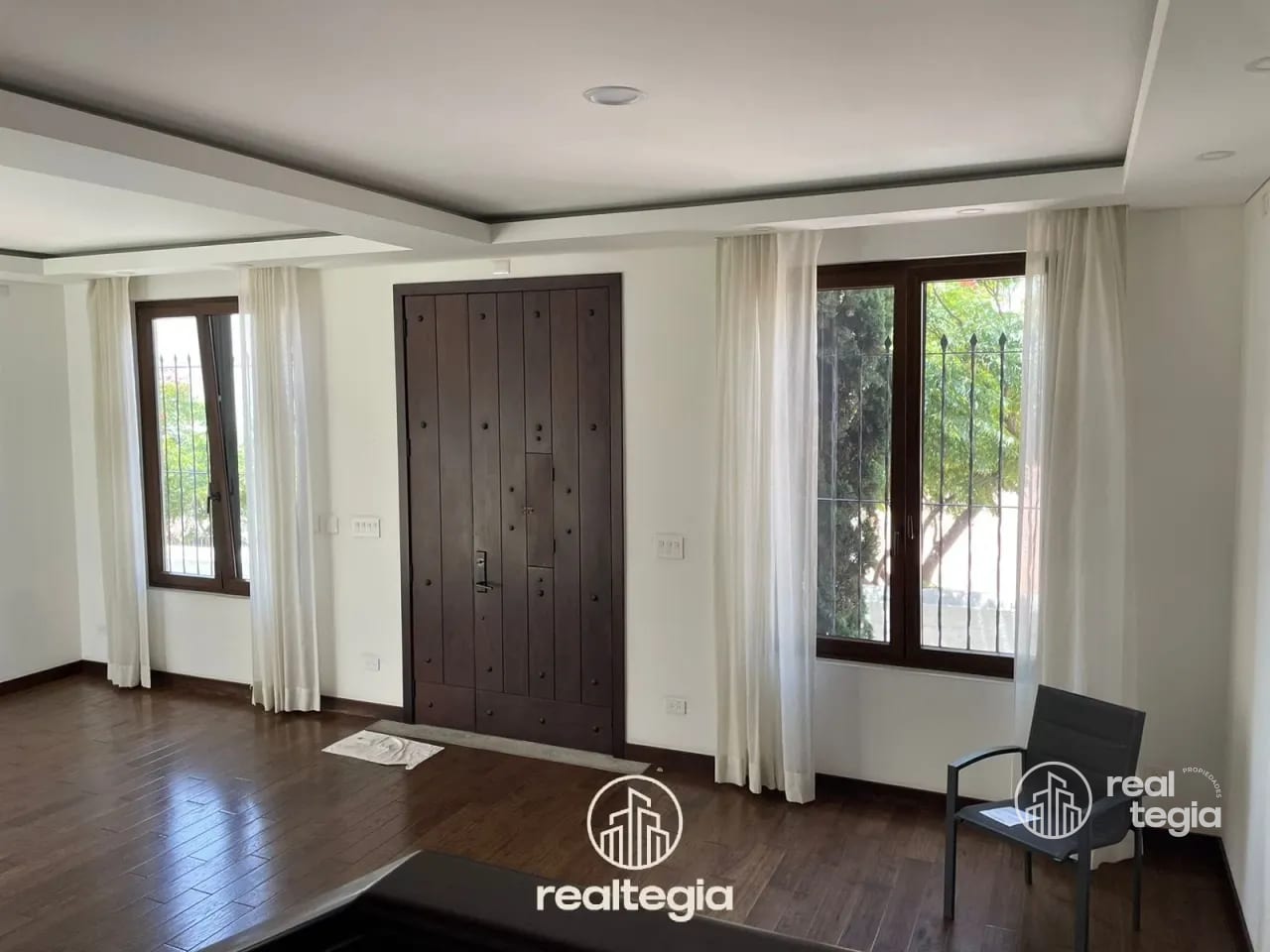 Casa en Ramblas de Cayalá Zona 16 — Casa en Alquiler en Ramblas de Cayalá, Zona 16, Guatemala, Ciudad — foto 3 de 15