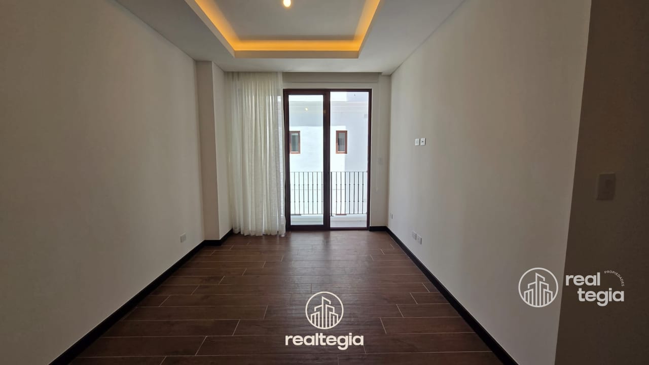 Apartamento en Lirios de Cayala — Apartamento en Venta en Ciudad Cayalá, Zona 16, Guatemala, Ciudad — foto 1 de 11