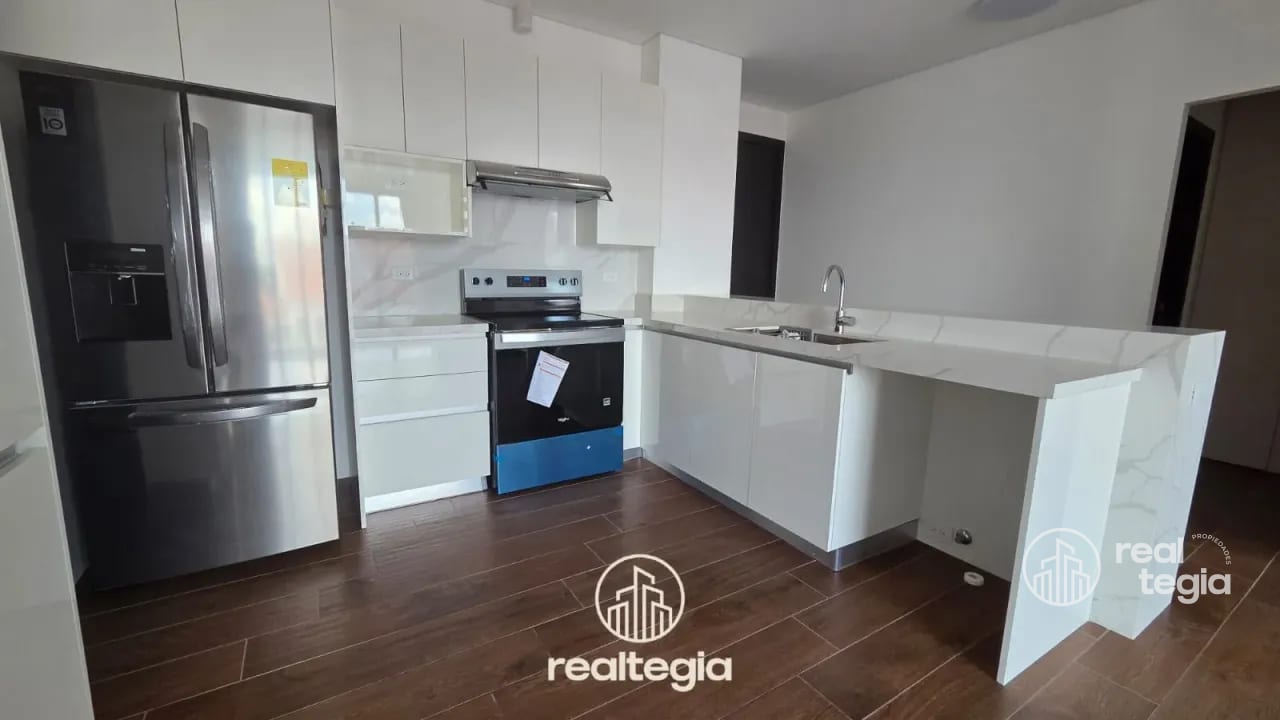 Apartamento en Lirios de Cayalá Zona 16 — Apartamento en Alquiler en Lirios de Cayalá IV, Zona 16, Guatemala, Ciudad — foto 2 de 11