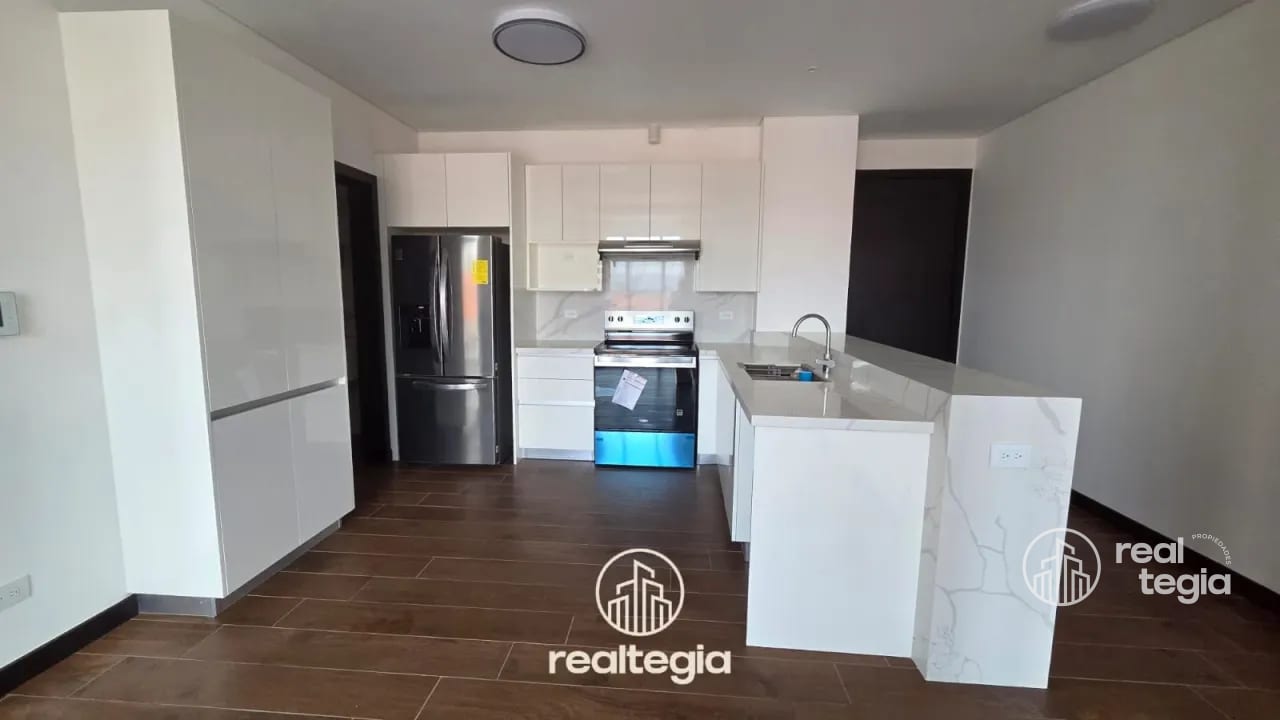 Apartamento en Lirios de Cayalá Zona 16 — Apartamento en Alquiler en Lirios de Cayalá IV, Zona 16, Guatemala, Ciudad — foto 3 de 11