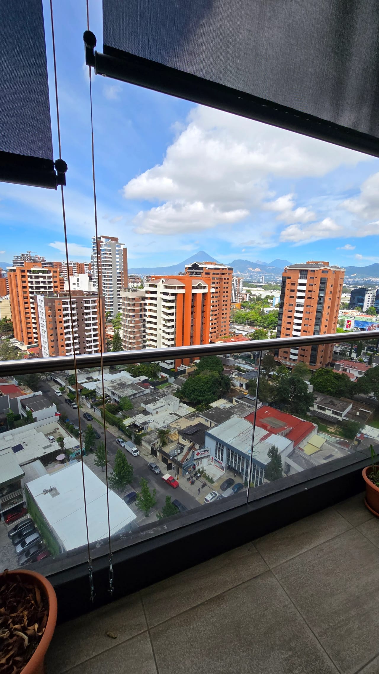 Espectacular apartamento en renta en zona 14 — Apartamento en Alquiler en Santa Inés, Zona 14, Guatemala, Ciudad — foto 2 de 7