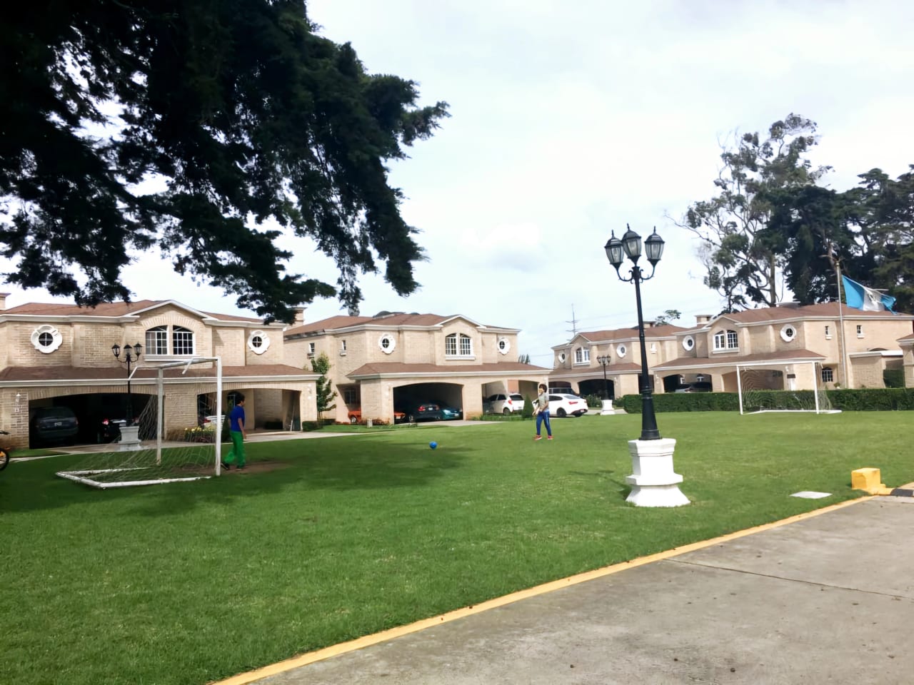 Casa en alquiler en Condominio Santa Anita 2 — Casa en Alquiler en km 16-20, Carretera a El Salvador, Guatemala, Ciudad — foto 1 de 8