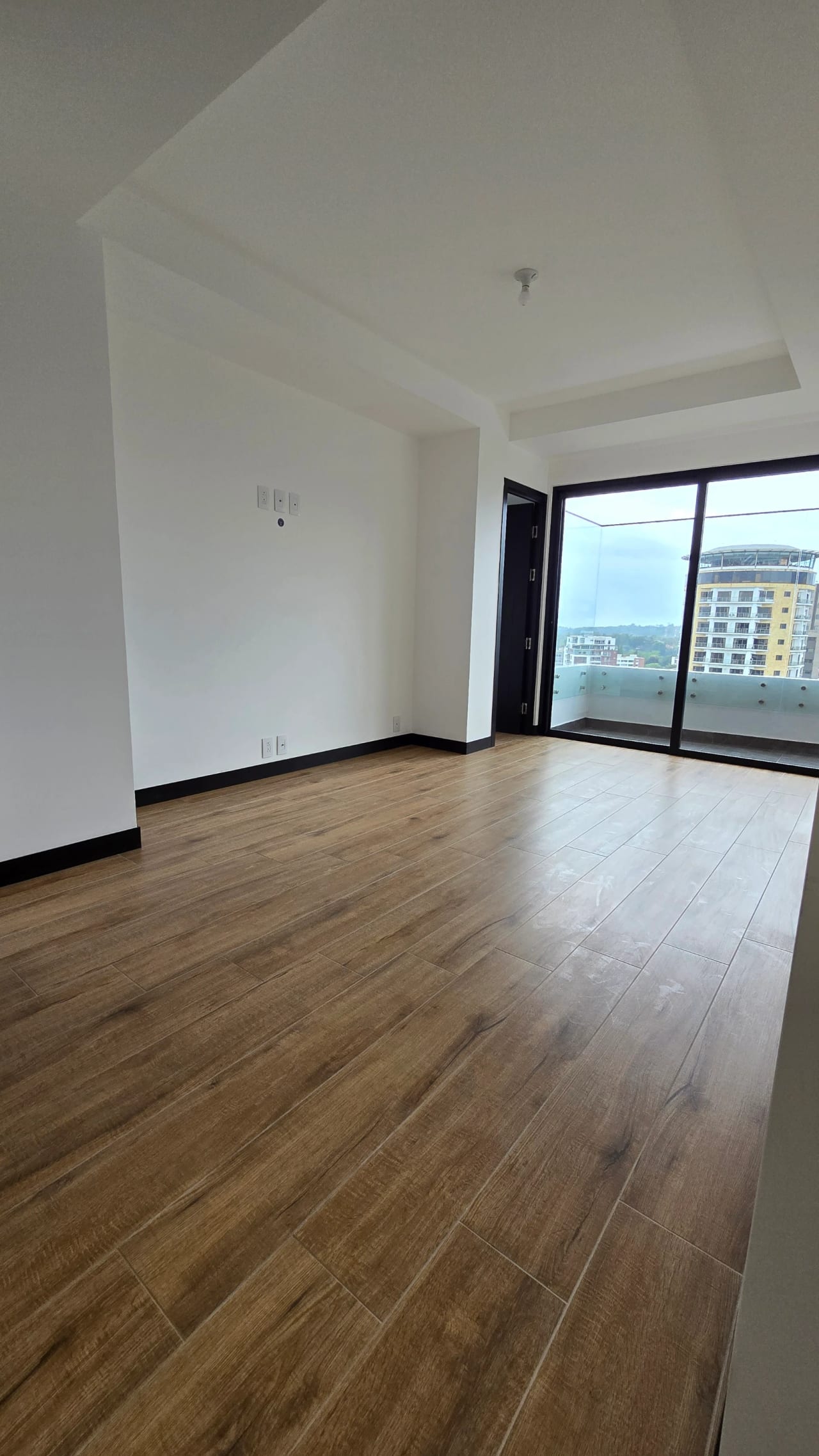 En Renta apartamento nuevo, en zona 15 VH2 — Apartamento en Alquiler en Alena, Zona 15, Guatemala, Ciudad — foto 2 de 8