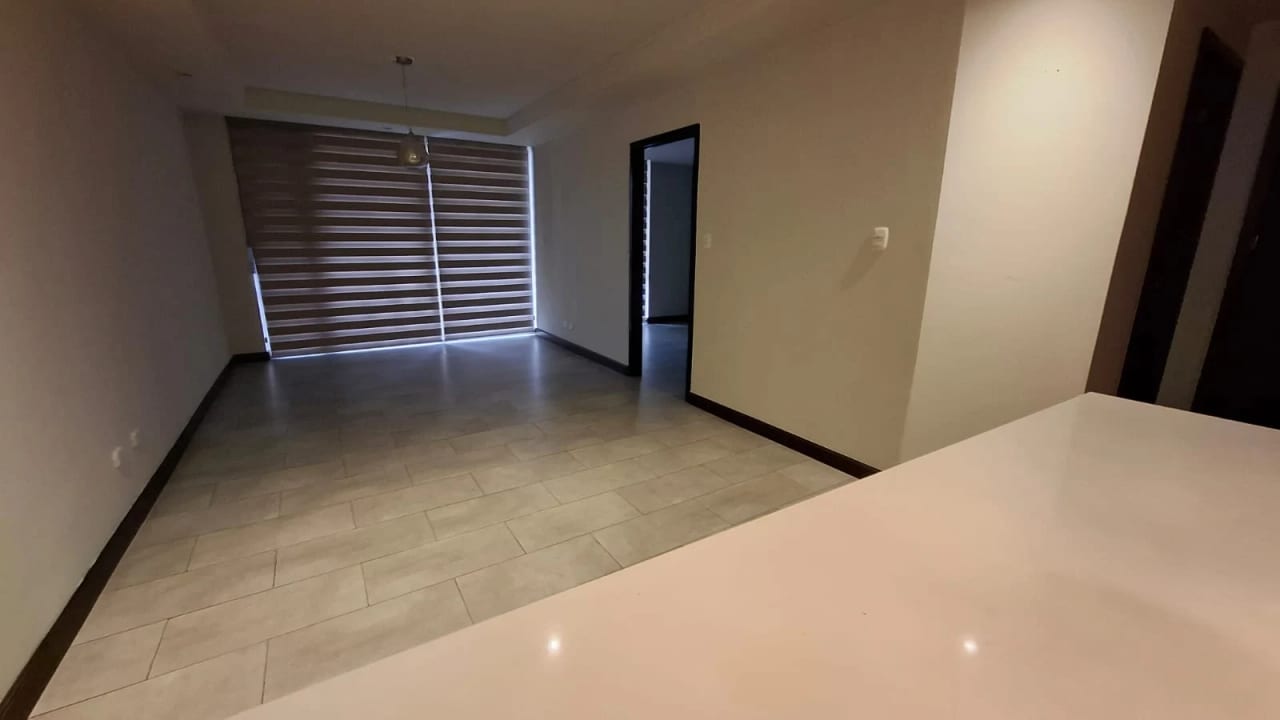 Apartamento en Venta Zona 10 cod.CA36505 - Image 5