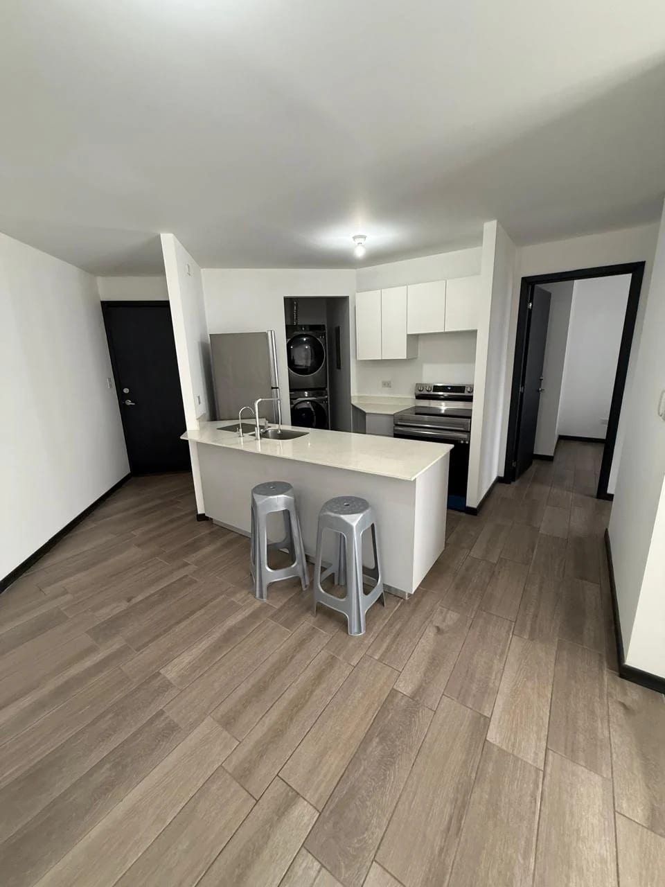 Apartamento en Venta Zona 11 cod.DA36525 — Bodega / Ofibodega en Venta en Zona 11, Guatemala, Ciudad — foto 1 de 17