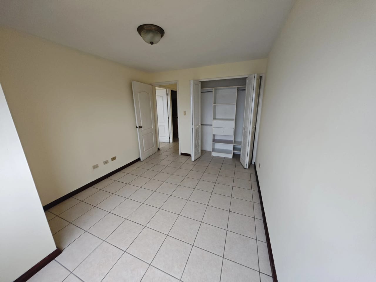 Apartamento en Renta Zona 14 cod.CA36545 — Apartamento en Alquiler en Zona 14, Guatemala, Ciudad — foto 5 de 14