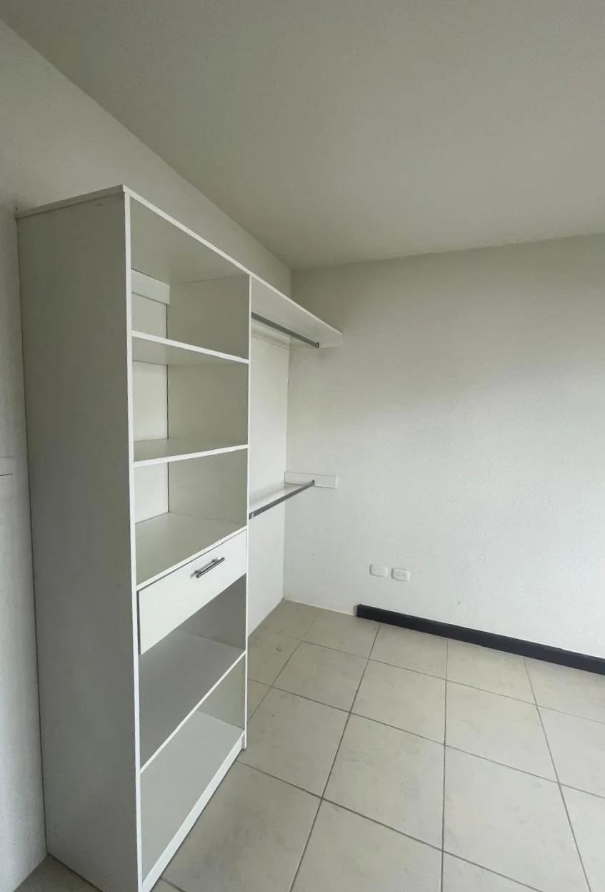Casa en Venta Km 24.5 Carr. a Lo de Diéguez cod.CC36549 (copia) — Casa en Venta en Carretera a El Salvador, Guatemala, Ciudad — foto 9 de 14