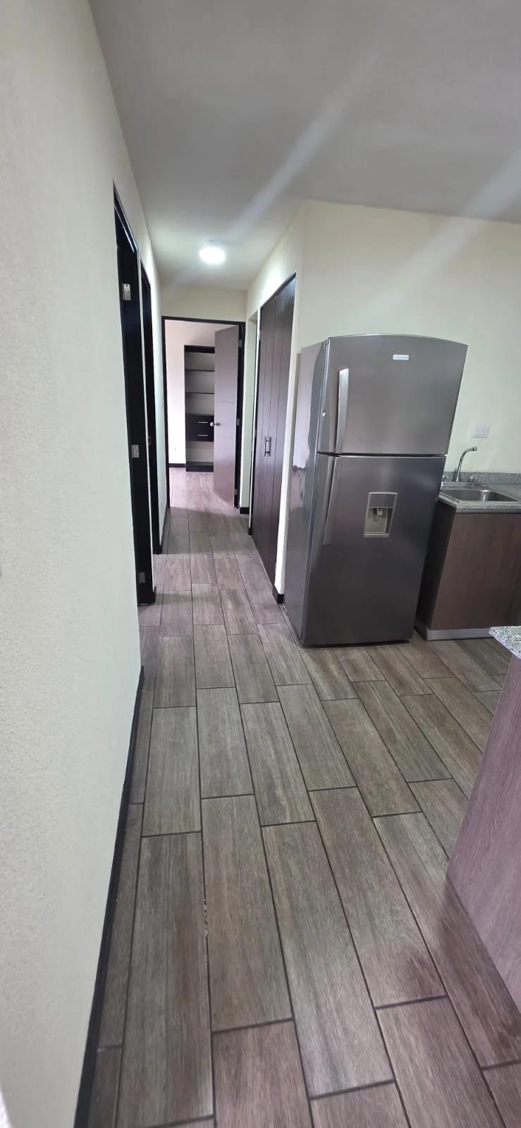 Rento Apartamento Semi-Amueblado Km16.5 COD.CA36625 — Apartamento en Alquiler en Carretera a El Salvador, Guatemala, Ciudad — foto 7 de 17