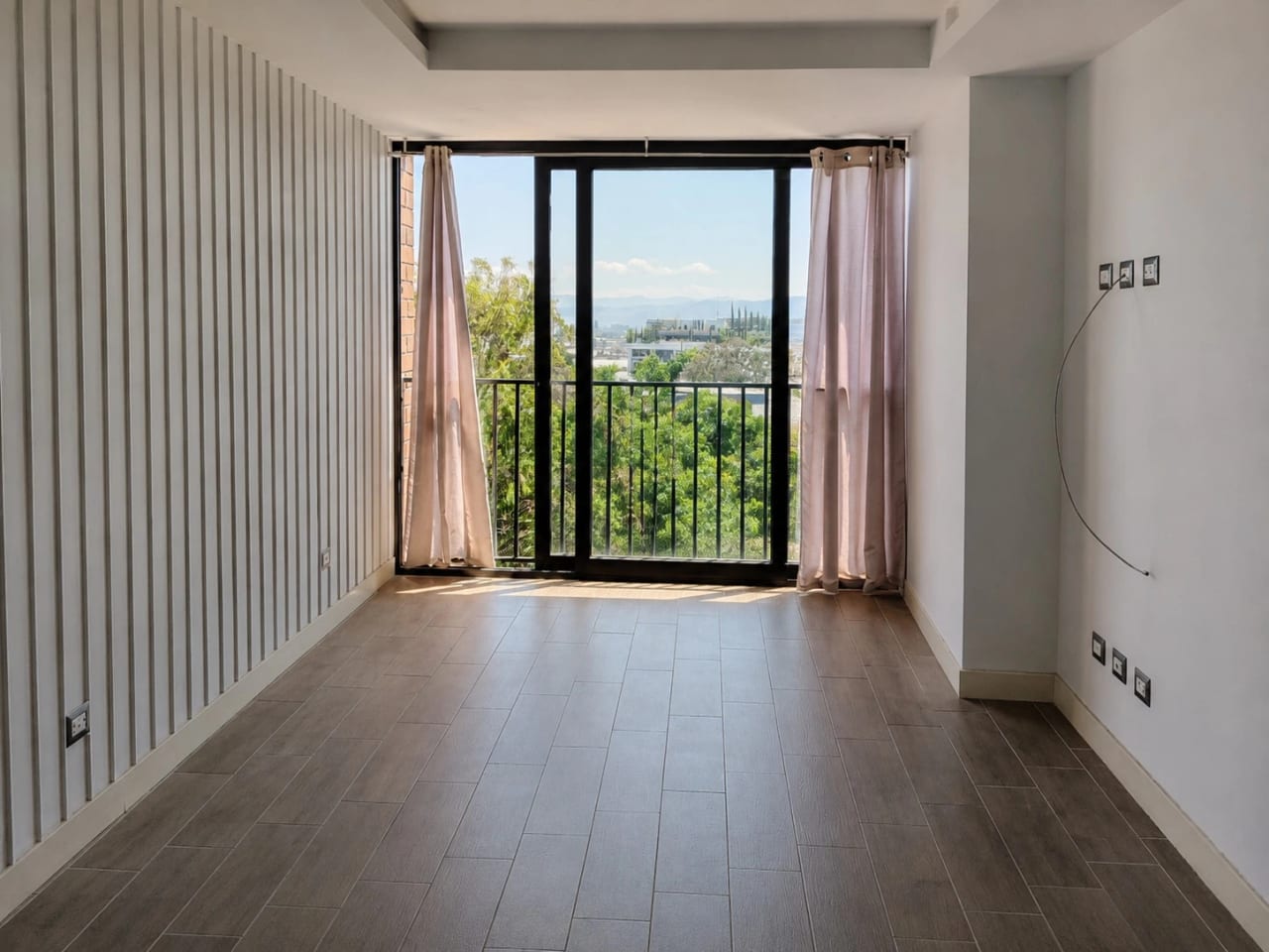 Apartamento en Renta Zona 11 cod. CA36677 — Apartamento en Alquiler en Zona 10, Guatemala, Ciudad — foto 2 de 6