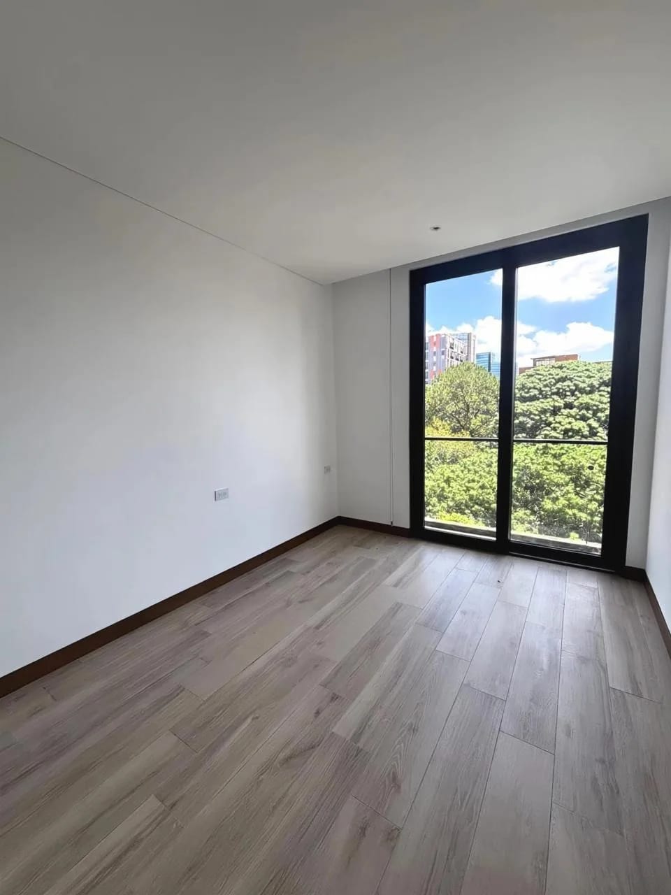 Apartamento en Renta Zona 10 cod.CA36782 — Apartamento en Alquiler en Zona 10, Guatemala, Ciudad — foto 4 de 8