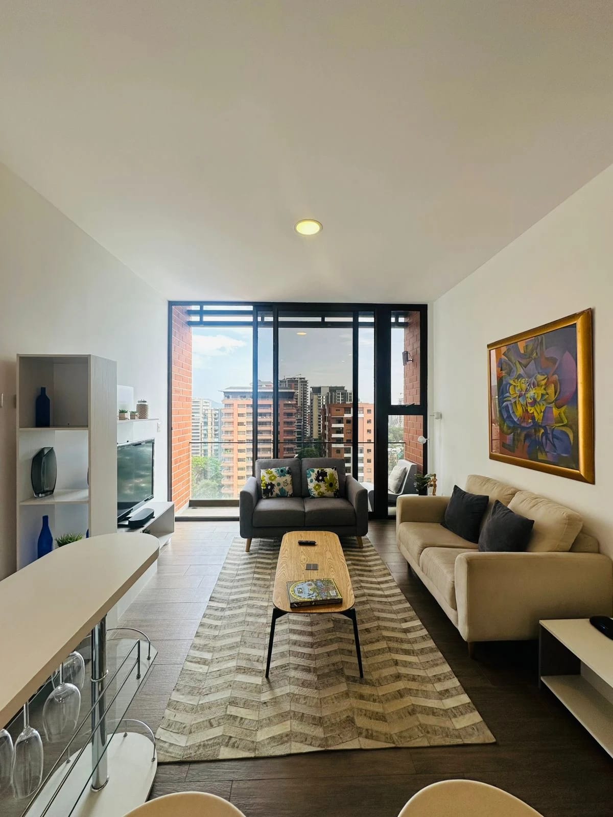 Apartamento Amueblado en Venta Zona 10 COD.CA36785 — Apartamento en Venta en Zona 10, Guatemala, Ciudad — foto 11 de 12