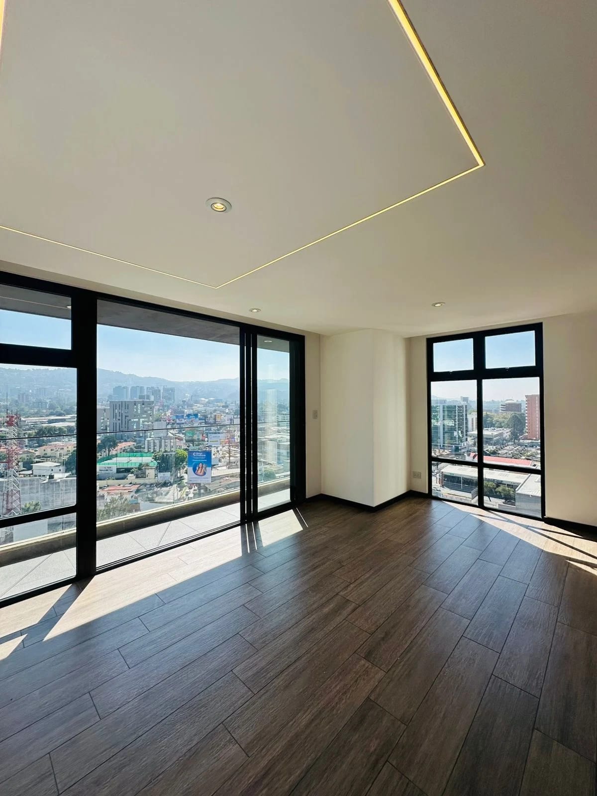 Apartamento en Venta Zona 10 cod.CA36787 — Apartamento en Venta en Zona 10, Guatemala, Ciudad — foto 2 de 12