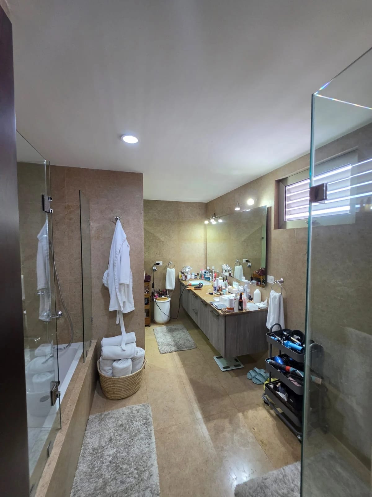Apartamento en Renta Zona 10 cod.CA36805 — Apartamento en Alquiler en Zona 10, Guatemala, Ciudad — foto 9 de 13