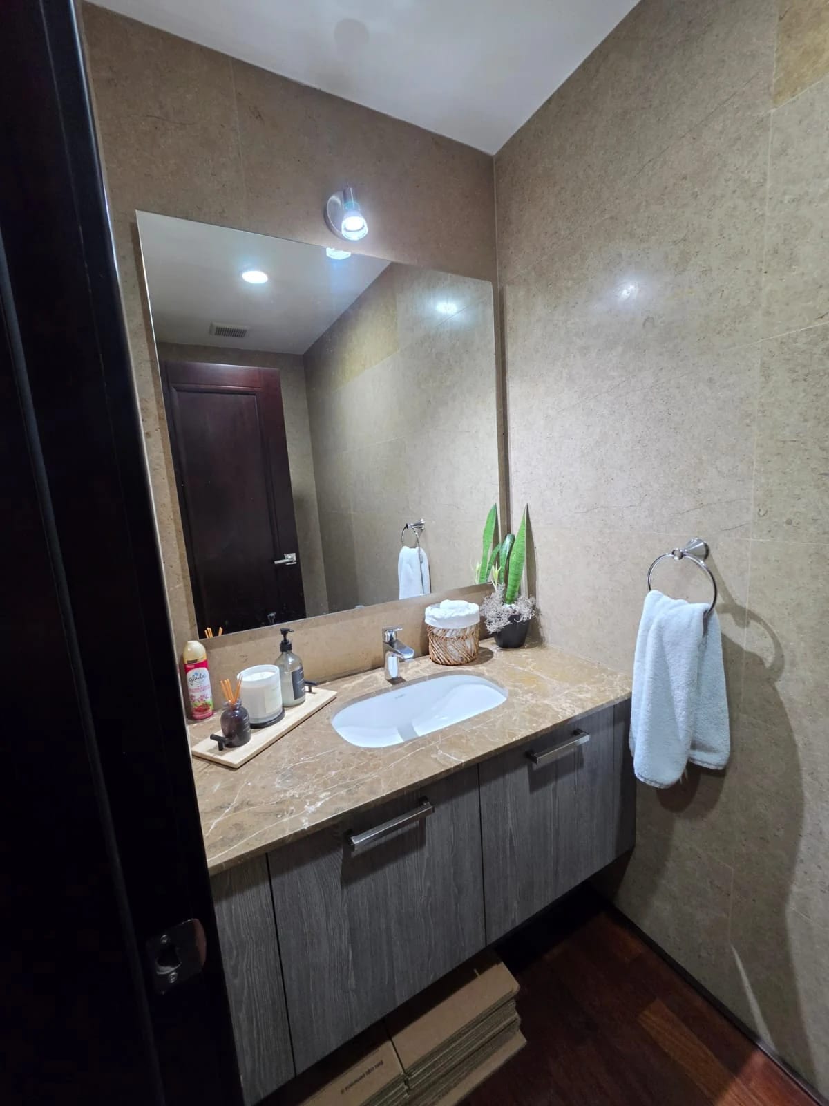 Apartamento en Renta Zona 10 cod.CA36805 — Apartamento en Alquiler en Zona 10, Guatemala, Ciudad — foto 10 de 13
