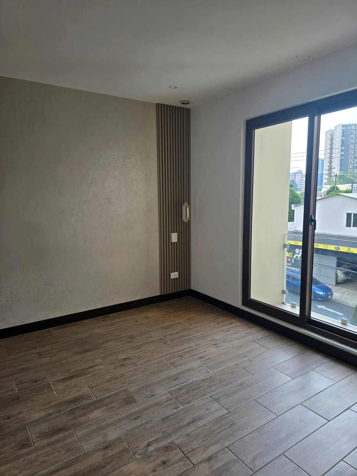 Apartamento en Renta Zona 10 COD. CA36861 — Apartamento en Alquiler en Zona 10, Guatemala, Ciudad — foto 3 de 8
