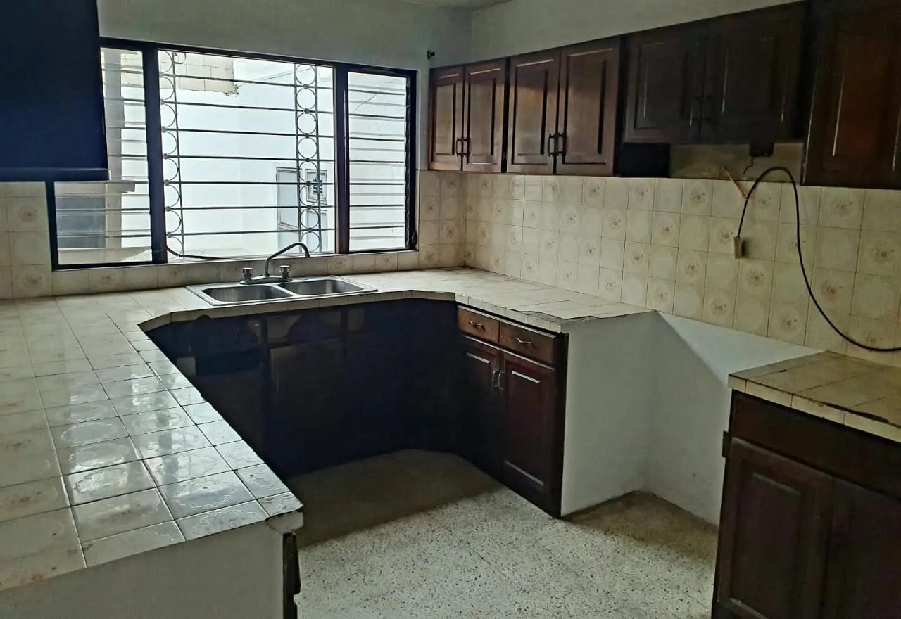 Casa en Renta Zona 11 codigo. CC36878 — Casa en Alquiler en Zona 11, Guatemala, Ciudad — foto 7 de 17