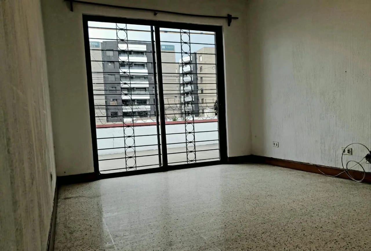 Casa en Renta Zona 11 codigo. CC36878 — Casa en Alquiler en Zona 11, Guatemala, Ciudad — foto 8 de 17