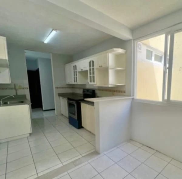 Apartamento en Renta Zona 13 codigo. CA36882 — Apartamento en Alquiler en Zona 13, Guatemala, Ciudad — foto 1 de 8