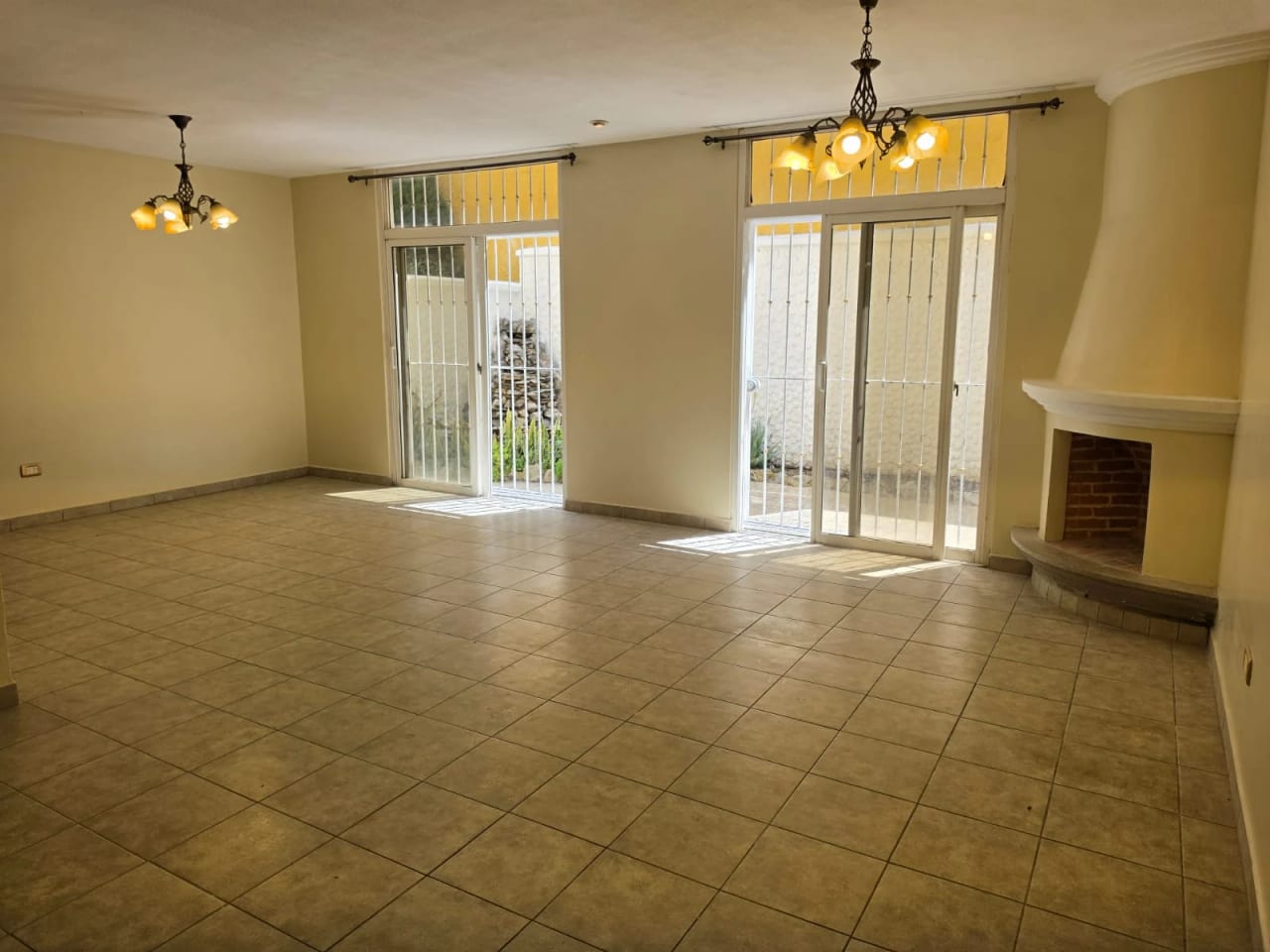 Casa en Renta en San Lucas Sacatepéquez cod. DC36965 — Apartamento en Alquiler en San Lucas Sacatepéquez, Sacatepéquez — foto 1 de 17