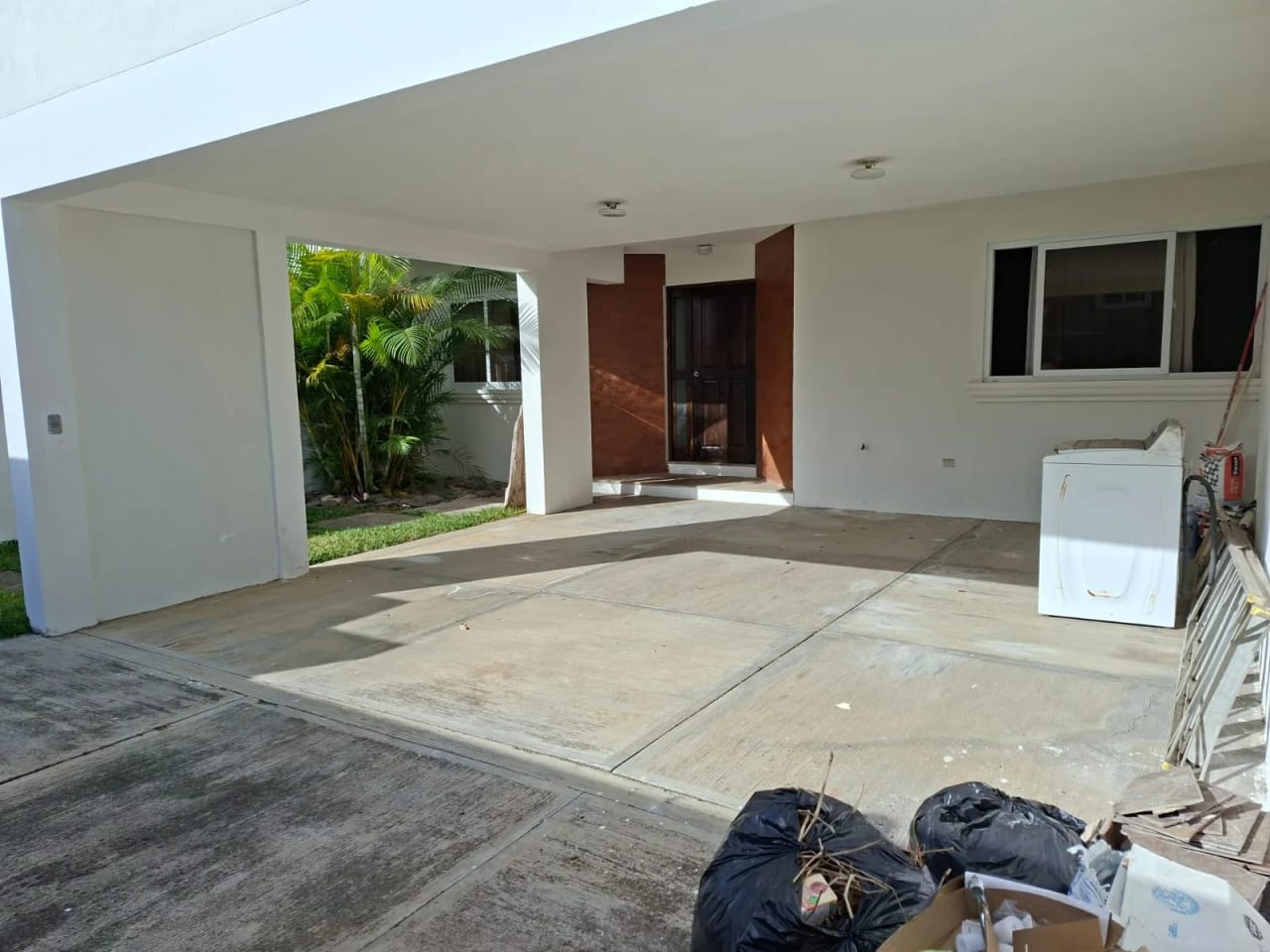Casa en Renta Zona 16 codigo.CC36971 — Casa en Alquiler en Zona 16, Guatemala, Ciudad — foto 1 de 17