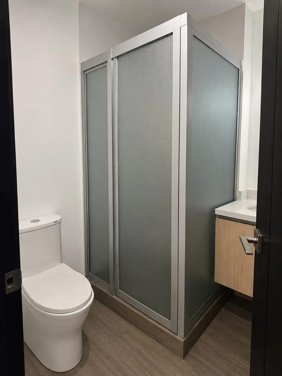 Apartamento Amueblado en Renta Zona 10 codigo.CA36973 — Apartamento en Alquiler en Zona 10, Guatemala, Ciudad — foto 7 de 13