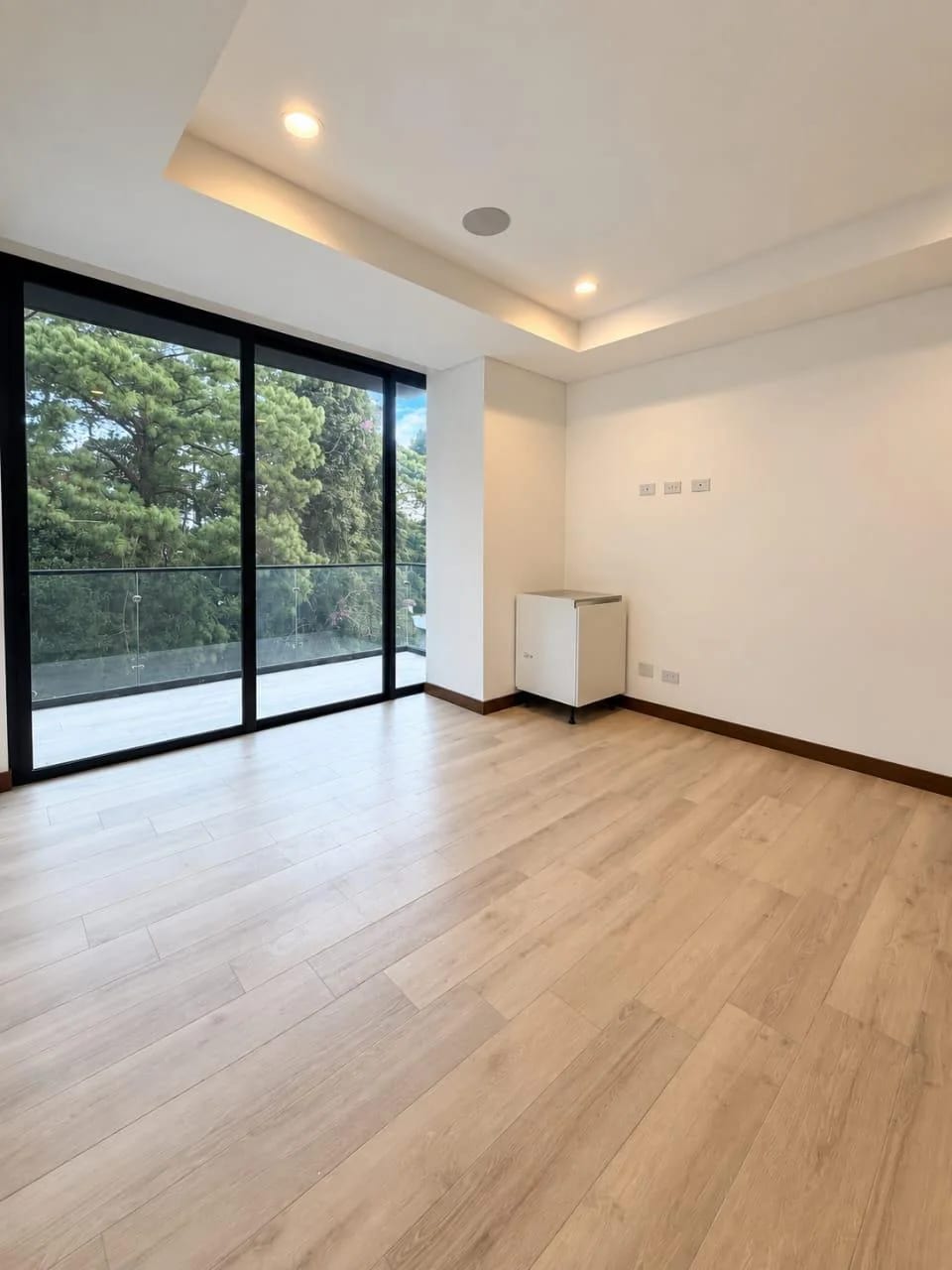 Apartamento en Renta Zona 10 codigo. CA36977 — Apartamento en Alquiler en Zona 10, Guatemala, Ciudad — foto 2 de 11
