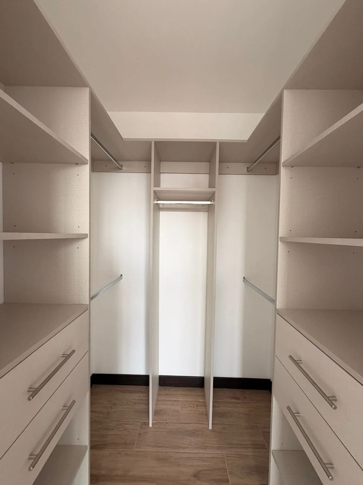 Apartamento en Venta Zona 13 codigo.DA37013 — Apartamento en Venta en Zona 13, Guatemala, Ciudad — foto 11 de 17