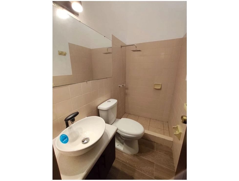 Townhouse en Renta Zona 15 cod.CC37021 — Casa en Alquiler en Zona 15, Guatemala, Ciudad — foto 7 de 17