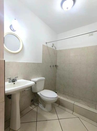 Casa en Venta Km. 16.5 Entrada a Olmeca COD. DA37024 — Casa en Venta en Carretera a El Salvador, Guatemala, Ciudad — foto 9 de 17