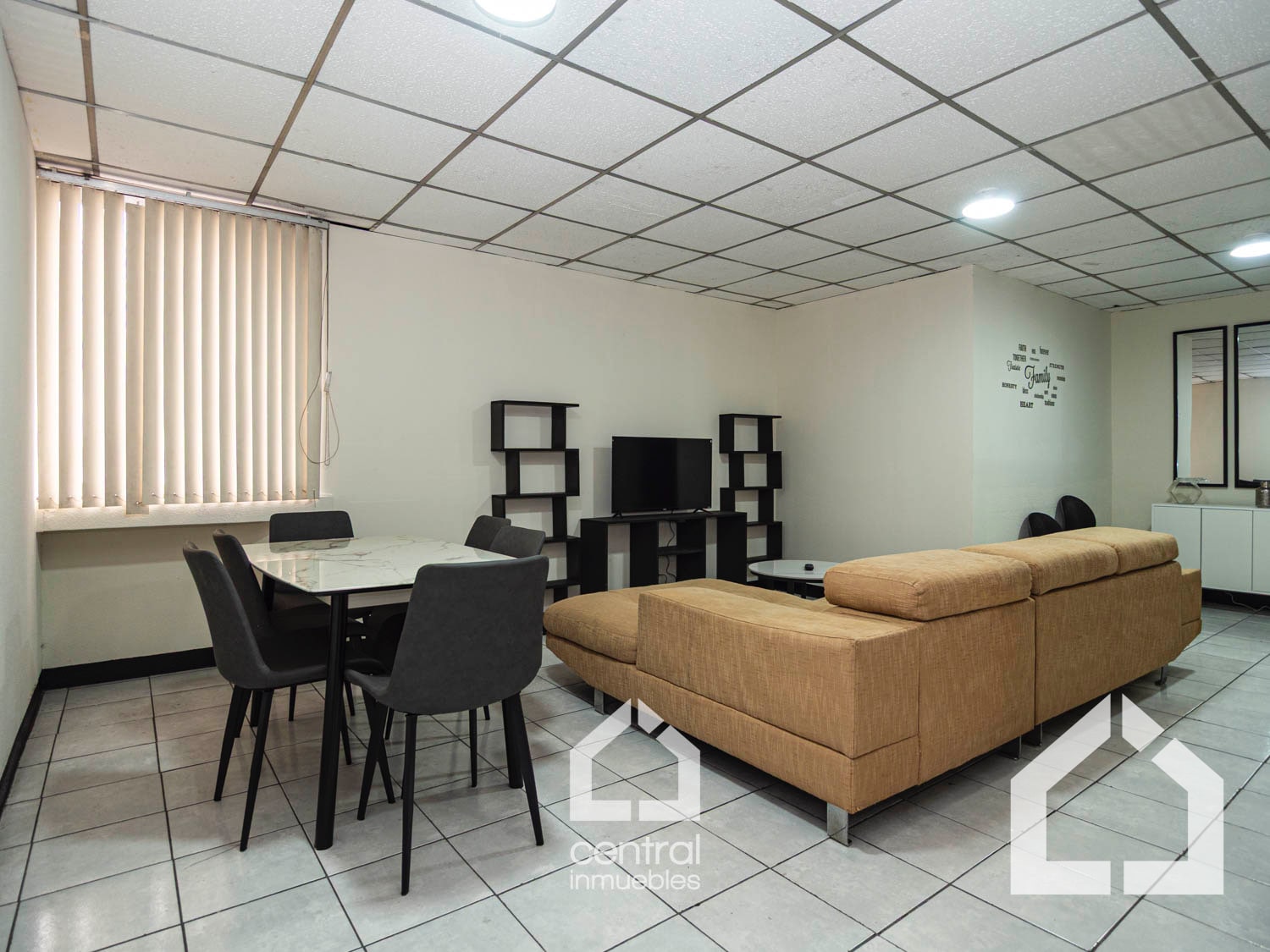 Apartamento amueblado de 2 habitaciones en Reforma Montúfar, zona 10 — Apartamento en Alquiler en Reforma Montúfar, Zona 10, Guatemala, Ciudad — foto 2 de 11
