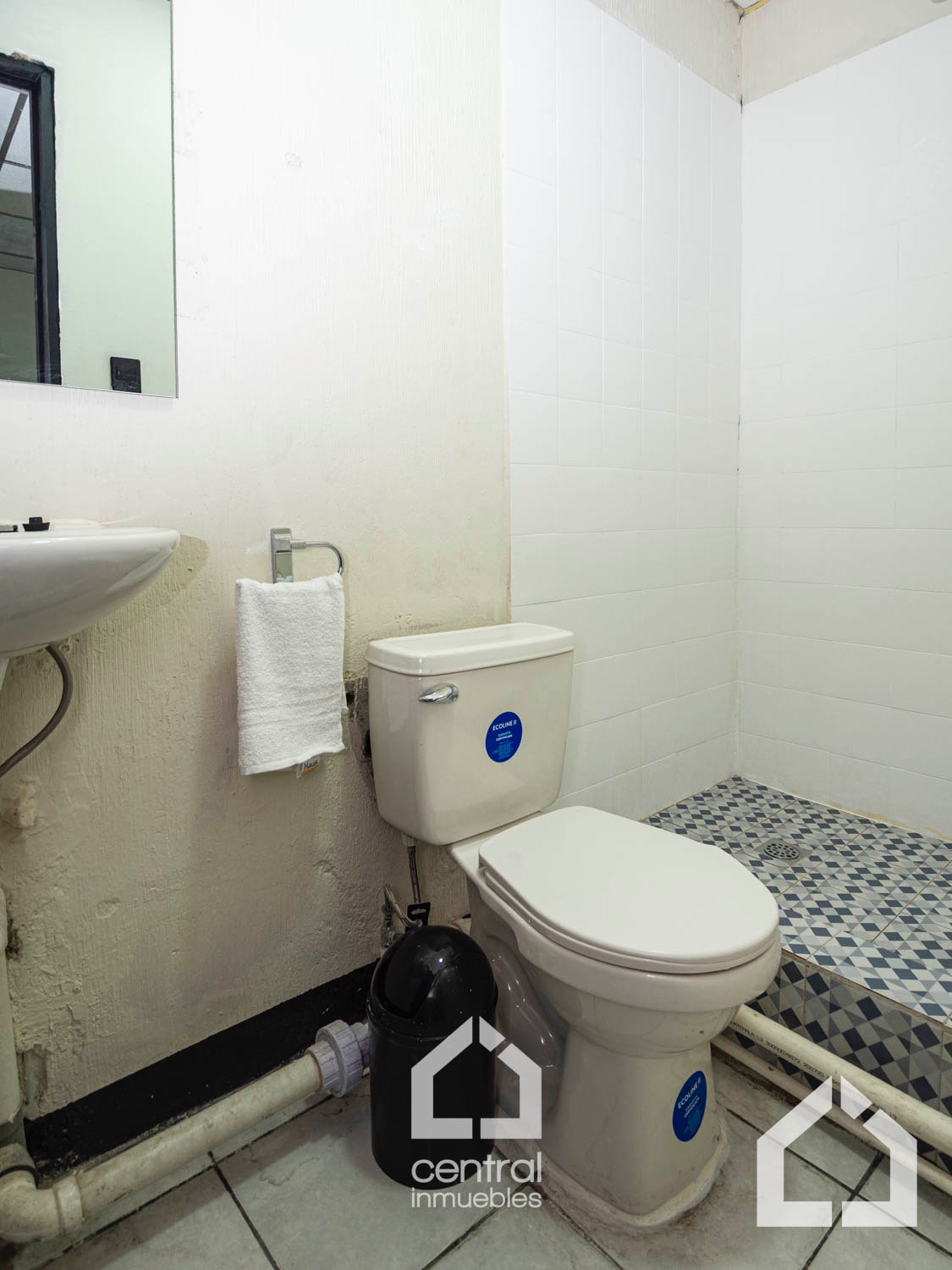 Apartamento amueblado de 2 habitaciones en Reforma Montúfar, zona 10 — Apartamento en Alquiler en Reforma Montúfar, Zona 10, Guatemala, Ciudad — foto 7 de 11