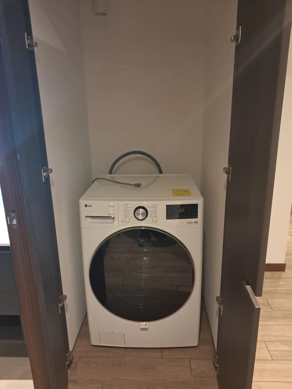 Apartamento amueblado en Inara Cuatro Norte Zona 4 — Apartamento en Alquiler en Inara Cuatro Norte, Zona 4, Guatemala, Ciudad — foto 6 de 17